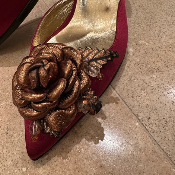 Mary Norton D’orsay satin pumps - Picture 2 of 8